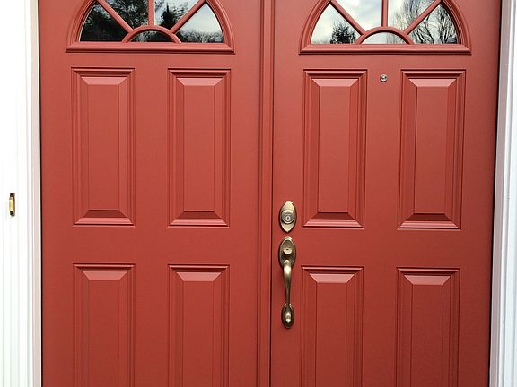 New double-entry door