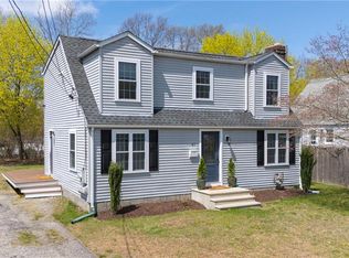 47 Fairway Dr, Cranston, RI 02920