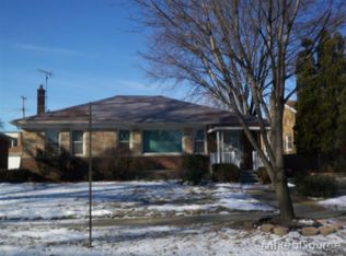 22151 Westhampton St, Oak Park, MI 48237