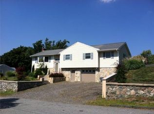 19 Princeton St, Peabody, MA 01960