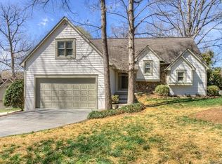 9827 Withers Rd, Charlotte, NC 28278