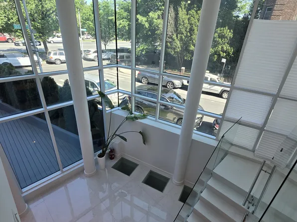 1406 Ocean Parkway image 6 of 14