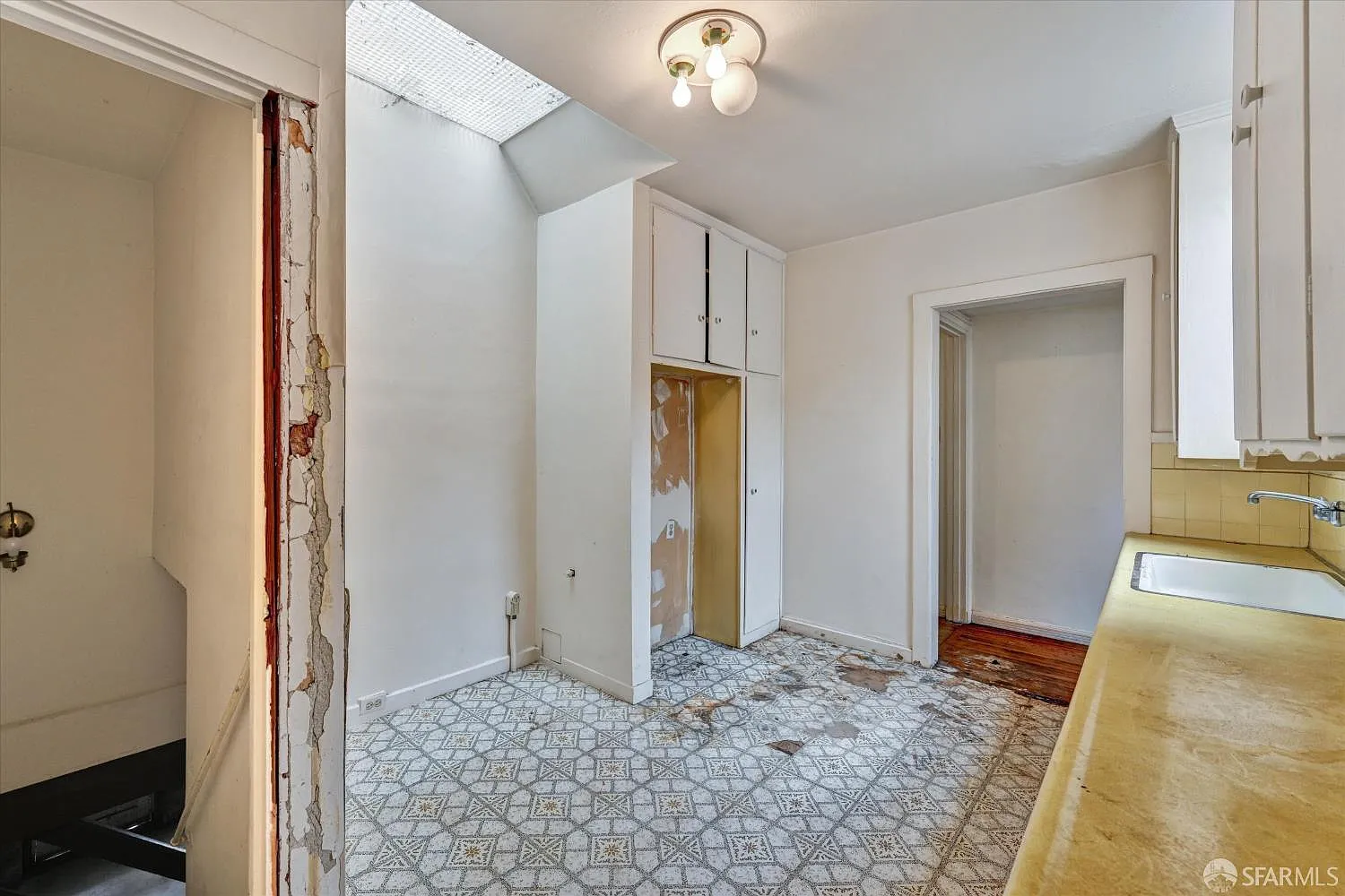 807 Teresita Blvd - Photo 9