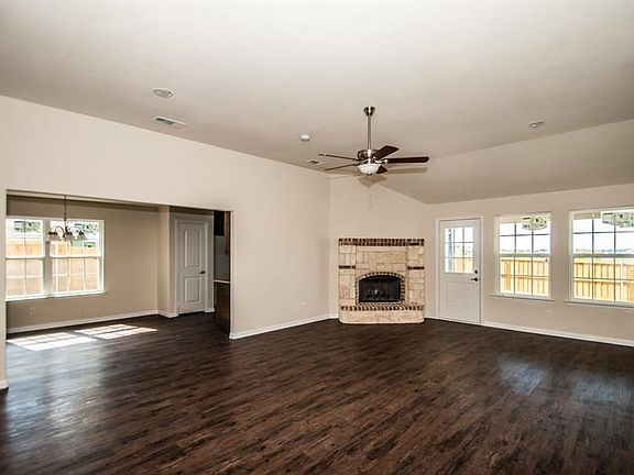 4th image of 3206 Glen Hill Dr