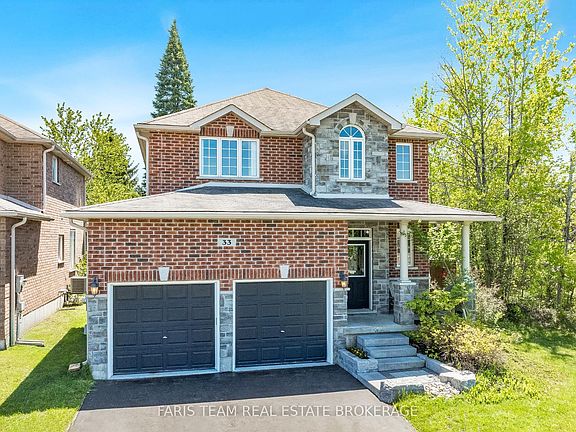 2nd image of 33 Auburn Ct