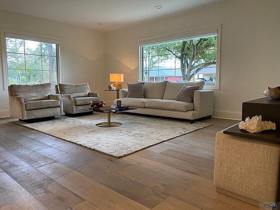 2nd image of 506 Hollygrove Ave