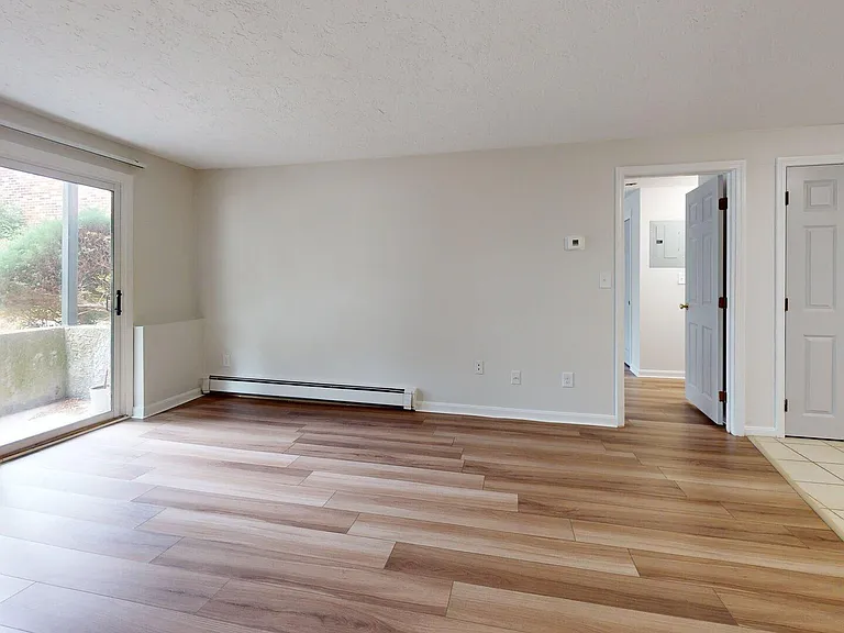 Stonebridge Apartments — Photo 11
