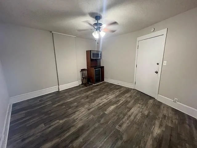 1 bed, 425 sqft, $795 — Photo 4