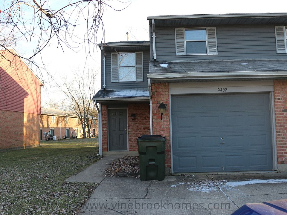 1st image of 2492 Cross Village Dr