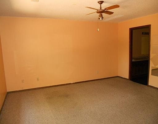 5th image of 2423 Turtle Creek Dr