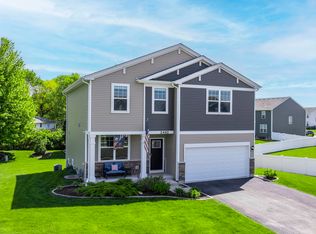 2492 Anna Maria Ln, Yorkville, IL 60560