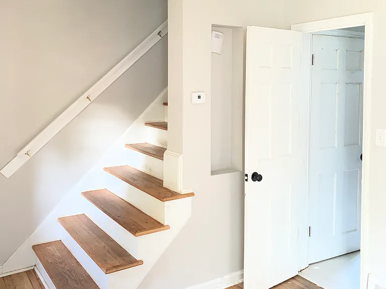 4320 Elmwood Rd — Photo 13