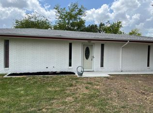 110 Circle Dr, Pt, TX 75472