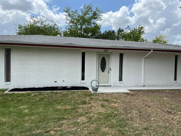 110 Circle Dr, Pt, TX 75472
