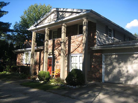 2nd image of 411 S Moorland Dr