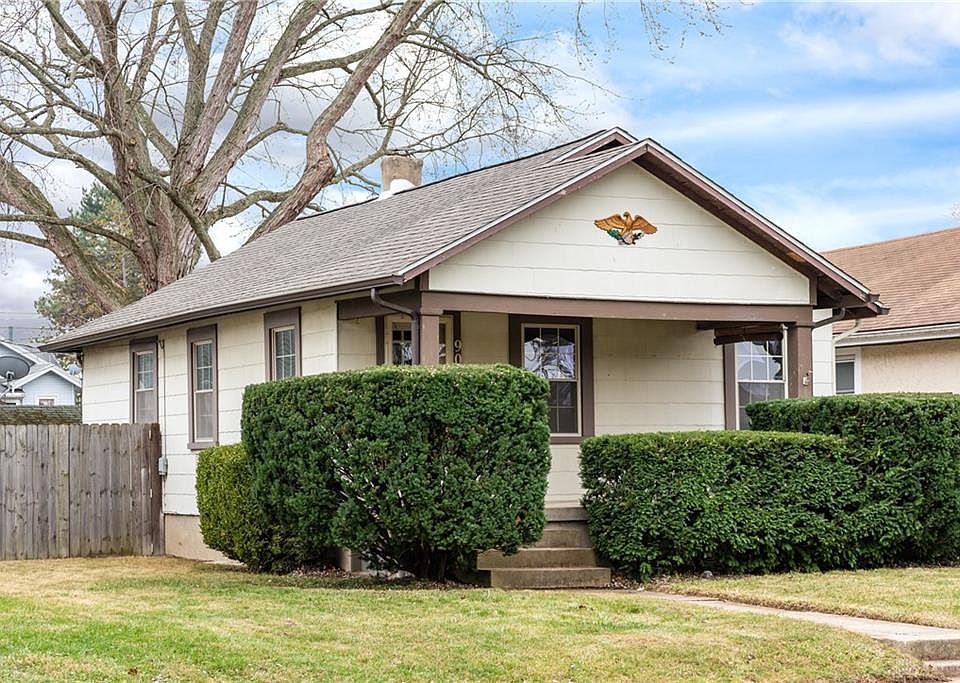 1st image of 904 Highridge Ave