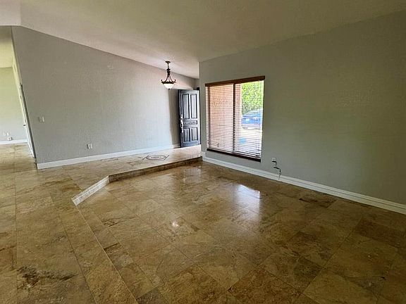 3rd image of 3681 SW 132nd Pl