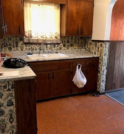 5th image of 1387 Herberich Ave