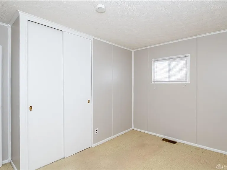 2974 Woodman Dr — Photo 10
