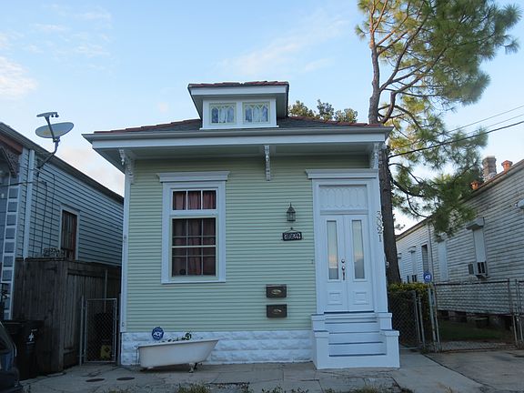 3rd image of 3021 Burgundy St