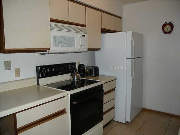 5th image of 1229 Sago Palm Blvd
