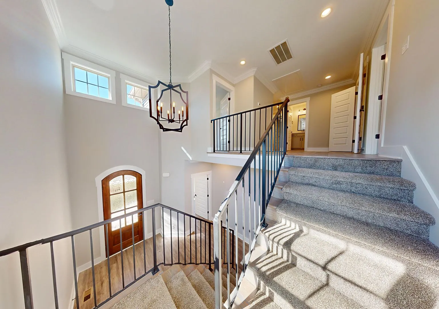 1061 Veridian Drive — Photo 3