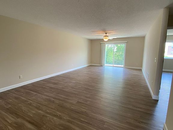 4th image of 1563C Gunston Dr