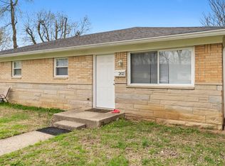202 S Kenmore Rd #202, Indianapolis, IN 46219