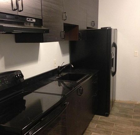 5th image of 50 Oriental St