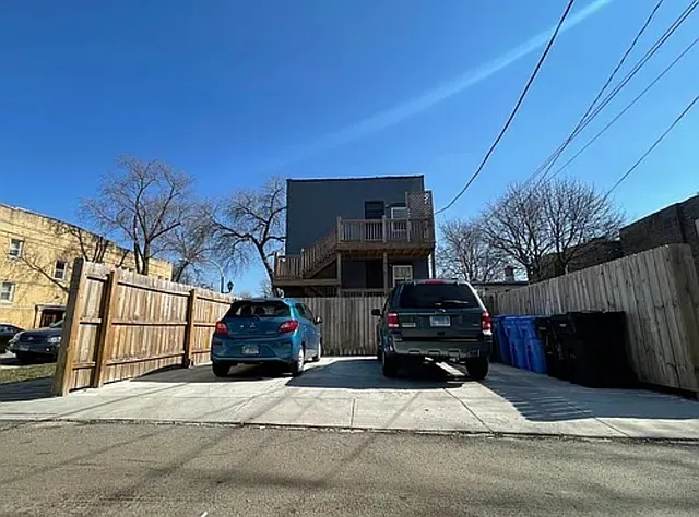 3639 W Iowa St #2W — Photo 11