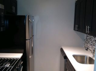 2008 South St APT 1F, Philadelphia, PA 19146