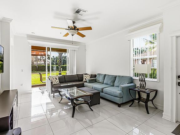 4th image of 14165 Winchester Ct APT 204