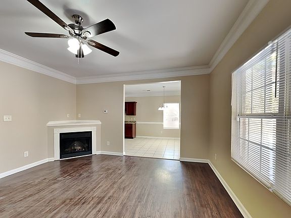 2nd image of 608 Beaujolais Ct