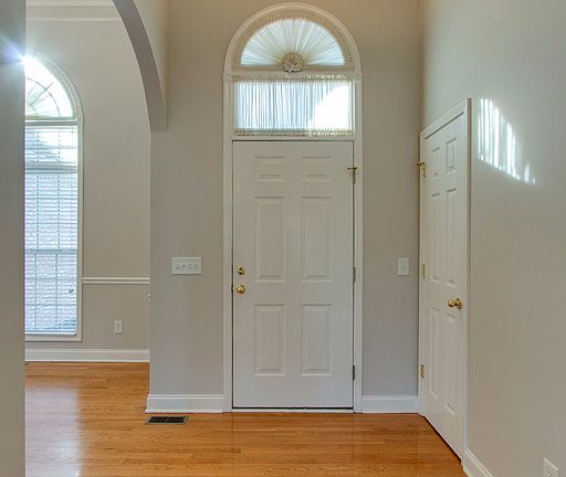 2nd image of 2054 Earl Pearce Cir