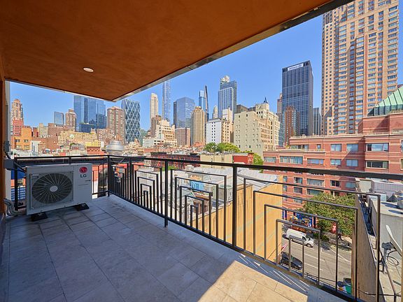 4th image of 402 W 50th St #7
