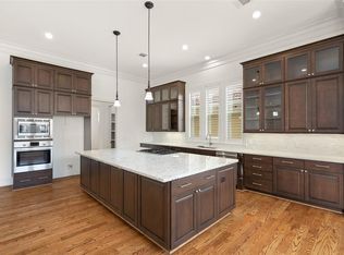 1007 Vista Creek Dr, Sugar Land, TX 77478