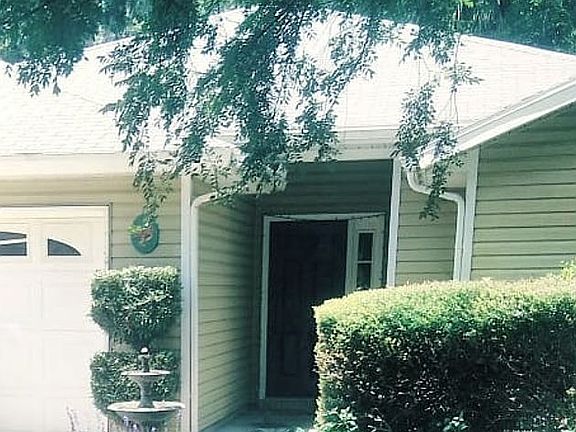 2nd image of 1111 Hidden Cove Cir N