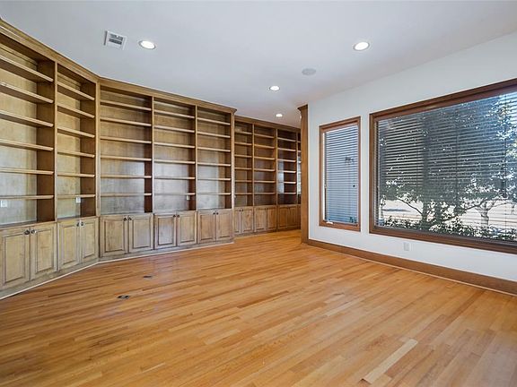 4th image of 1509 Cottonwood Valley Cir N