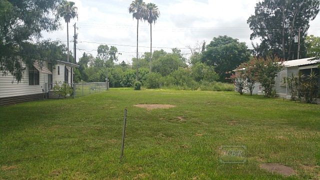 2nd image of 410 Candlestick Dr