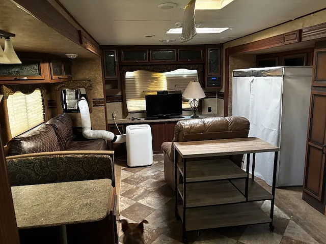 1 bed, 550 sqft, $975 — Photo 1