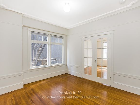 3rd image of 550 Stockton St #3