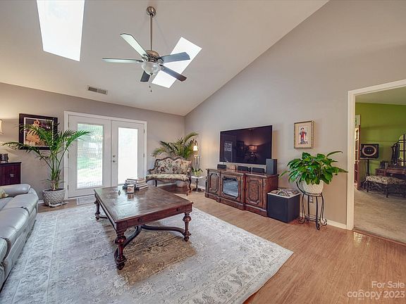 2nd image of 12522 Shelly Pines Dr