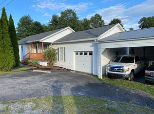 2260 Reese Harmon Ridge Rd, Rock, WV 24747