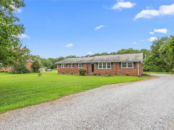 3949 Lewiston Rd, Summerfield, NC 27358