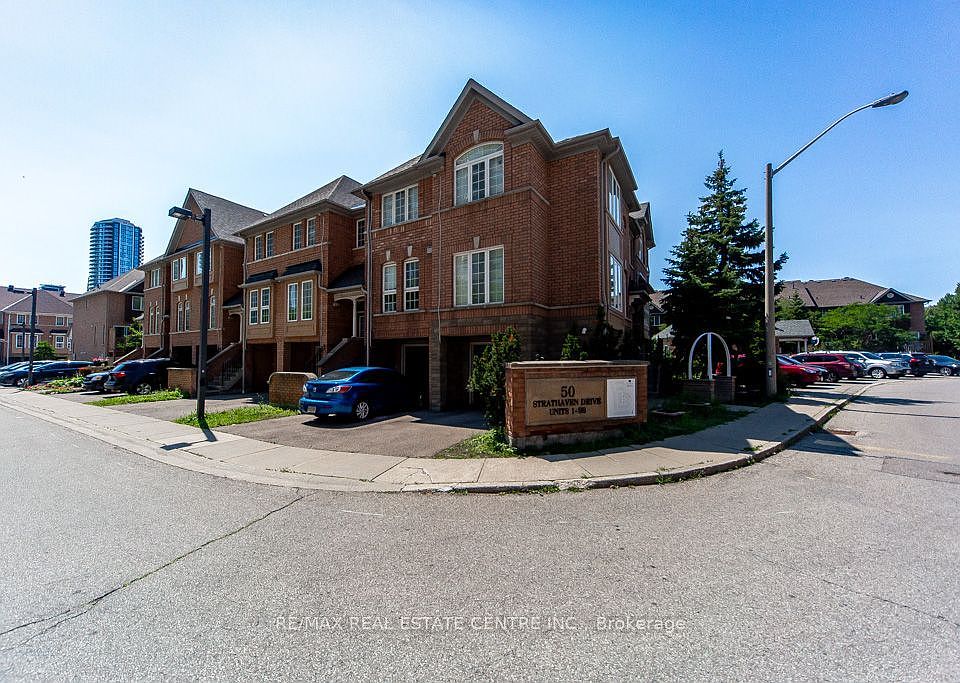1st image of 50 Strathaven Dr #7