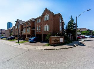 50 Strathaven Dr #7, Mississauga, ON L5R 4E7