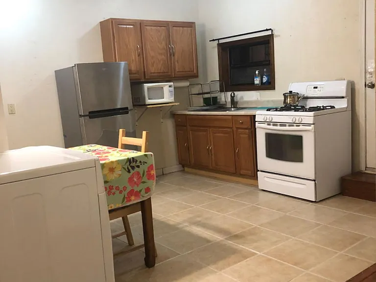 652 Arbula Dr — Photo 10