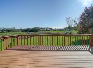 214 Cory Ln, Cottage Grove, WI 53527