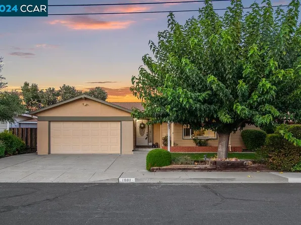 1880 Elkwood Dr, Concord, CA 94519