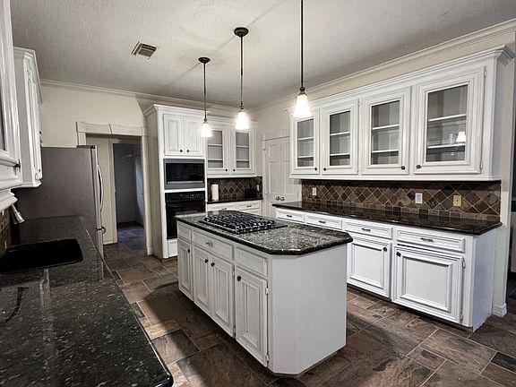 4th image of 8215 Turnmill Ct